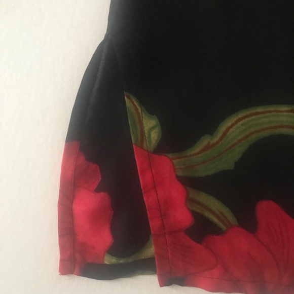 Chicos Design Silk Blouse Black Red Flowers Long Sheer Sz 2 - Picture 5 of 8
